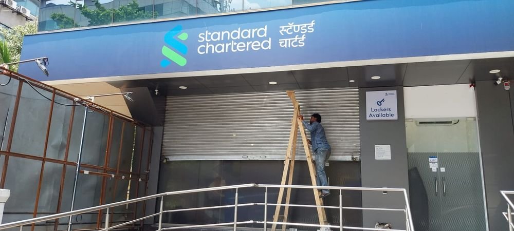 Curved rolling shutter repair - Standard Chartered, Pune